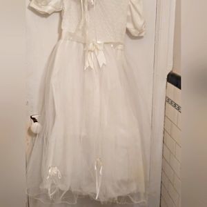 Gorgeous  Communion Dreas